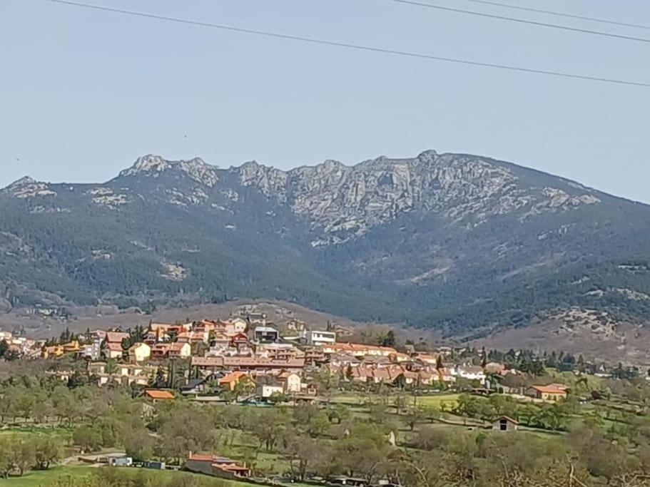Apartamento El Puente Guadarrama Esterno foto